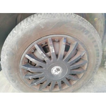 volkswagen polo berlina (6n2) del año 2000