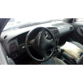 nissan primera berl./familiar (p10/w10) del año 1995