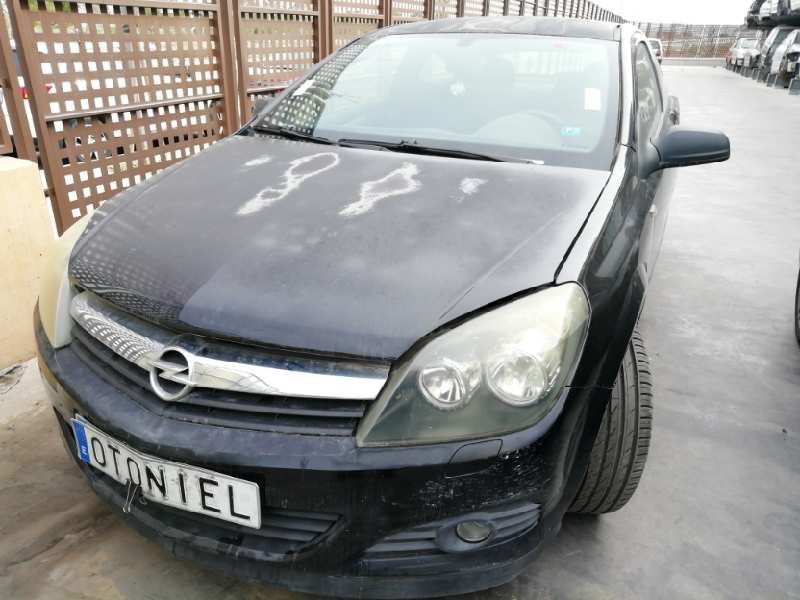 opel astra gtc del año 2006