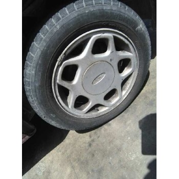 ford escort berlina del año 1993