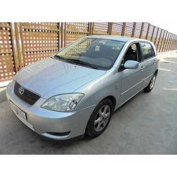 toyota corolla (e12) del año 2004