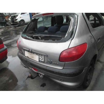 peugeot 206 berlina del año 2002