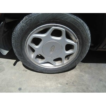 ford escort berlina del año 1993