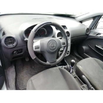 opel corsa d del año 2012