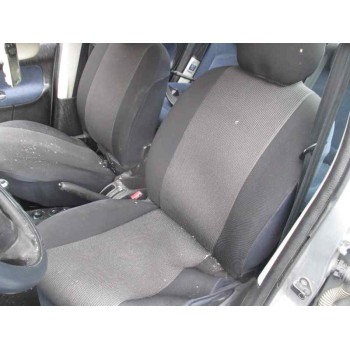 peugeot 206 berlina del año 2002