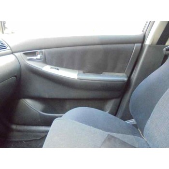 toyota corolla (e12) del año 2004