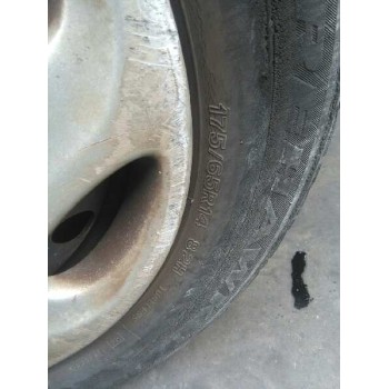 peugeot 206 berlina del año 2001