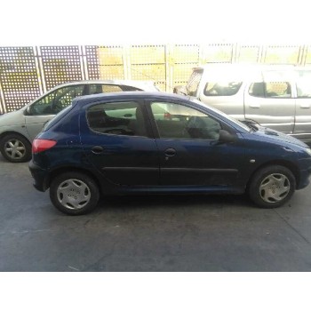 peugeot 206 berlina del año 2001