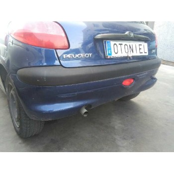 peugeot 206 berlina del año 2001