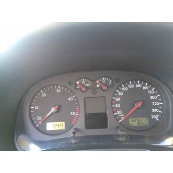 volkswagen golf iv berlina (1j1) del año 2001