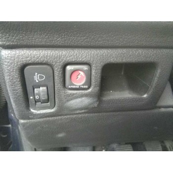 peugeot 206 berlina del año 2001