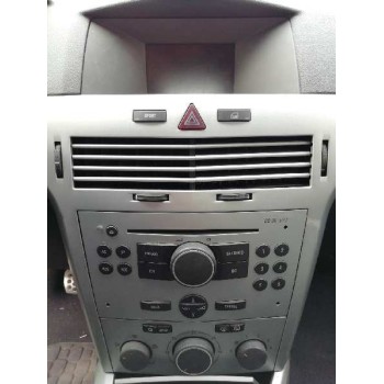 opel astra gtc del año 2006