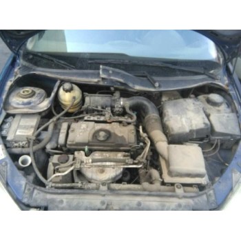 peugeot 206 berlina del año 2001