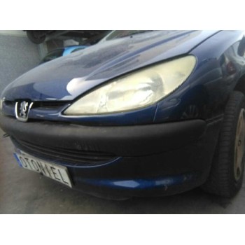 peugeot 206 berlina del año 2001