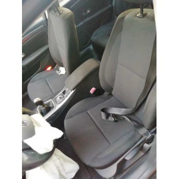 renault laguna iii del año 2010