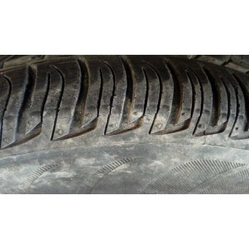 volkswagen polo berlina (6n1) del año 1994