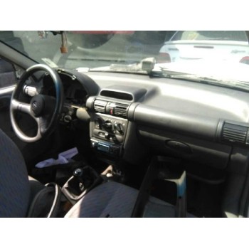 opel corsa b del año 1996