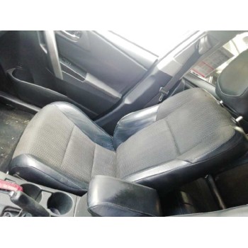 toyota auris touring sports (e18) del año 2013