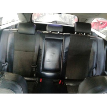 toyota auris touring sports (e18) del año 2013