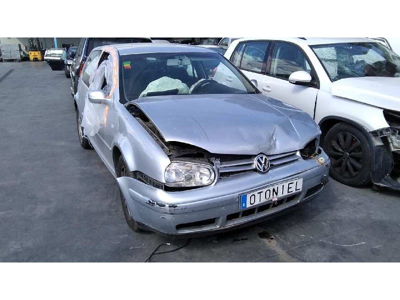 VOLKSWAGEN GOLF IV BERLINA (1J1)