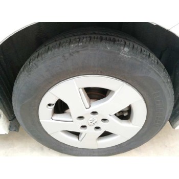 toyota prius (nhw30) del año 2011