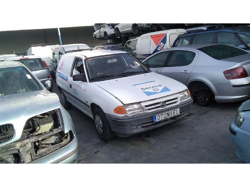 opel astra f caravan del año 1992