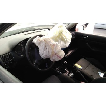 volkswagen golf iv berlina (1j1) del año 2002