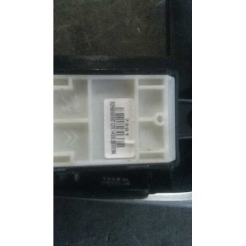 Recambio de pantalla multifuncion para peugeot 208 active referencia OEM IAM 9805301780 9805301780 TOCADO