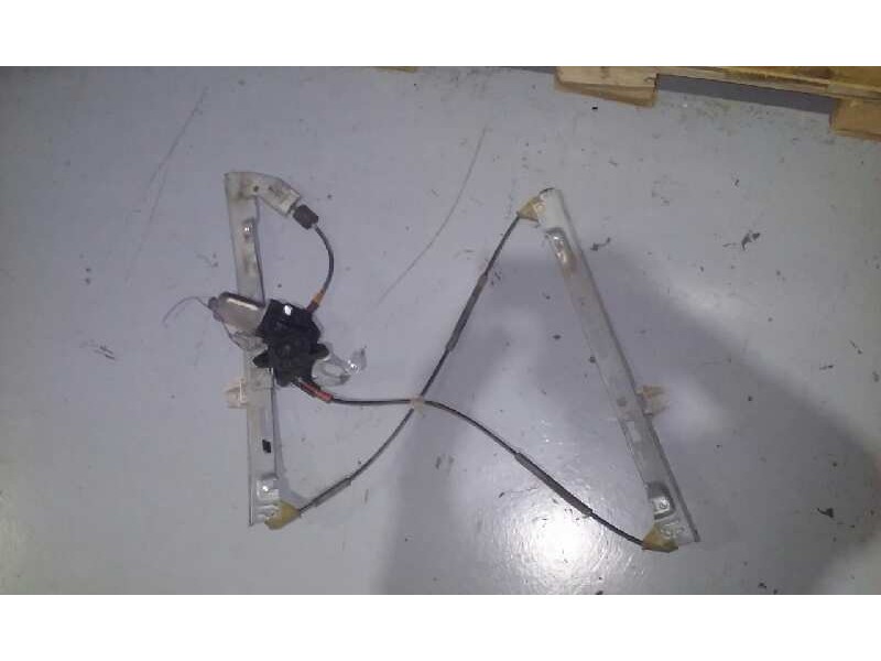 Recambio de elevalunas delantero izquierdo para peugeot 206 berlina xr referencia OEM IAM  5P ELECTRICO