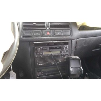 volkswagen golf iv berlina (1j1) del año 2002