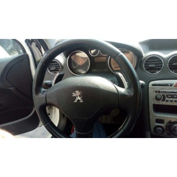 peugeot 308 del año 2011