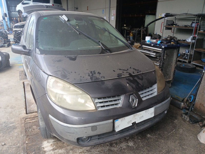 RENAULT SCÉNIC II (JM0/1_)