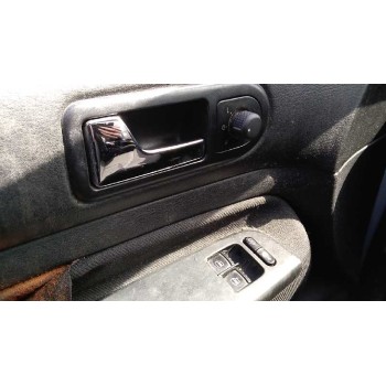 volkswagen golf iv berlina (1j1) del año 2002