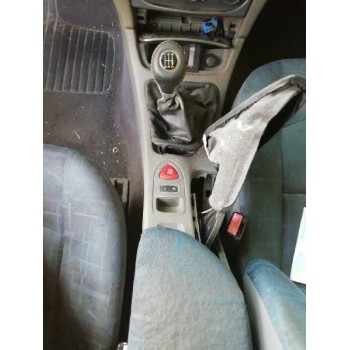 renault laguna ii (bg0) del año 2001