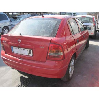 opel astra g berlina del año 2002