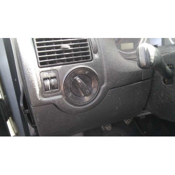 volkswagen golf iv berlina (1j1) del año 2002