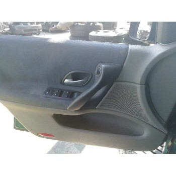 renault laguna ii (bg0) del año 2001