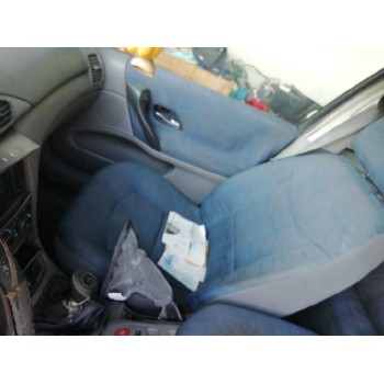 renault laguna ii (bg0) del año 2001