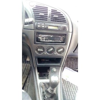 citroën xsara berlina del año 1997