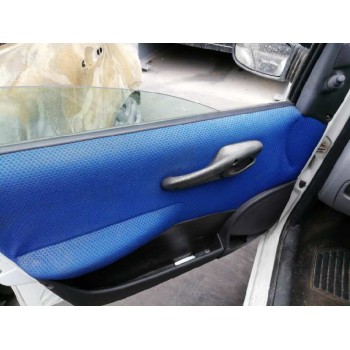 fiat punto berlina (188) del año 2001