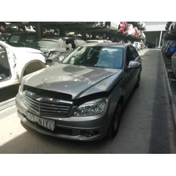 mercedes-benz clase c (w204) berlina del año 2007