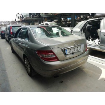 mercedes-benz clase c (w204) berlina del año 2007