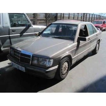 MERCEDES-BENZ CLASE C (W201) BERLINA
