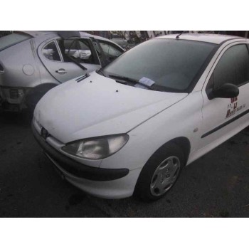 peugeot 206 berlina del año 1999