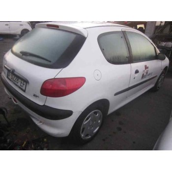 peugeot 206 berlina del año 1999