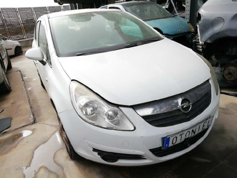 opel corsa d del año 2008