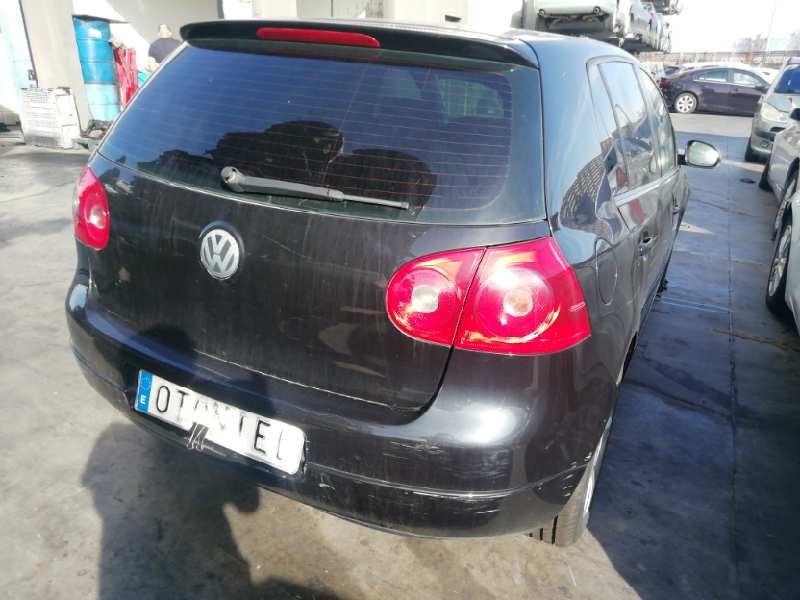 VOLKSWAGEN GOLF V BERLINA (1K1)