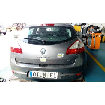 renault megane iii berlina 5 p del año 2010