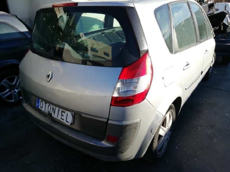 renault scenic ii del año 2006