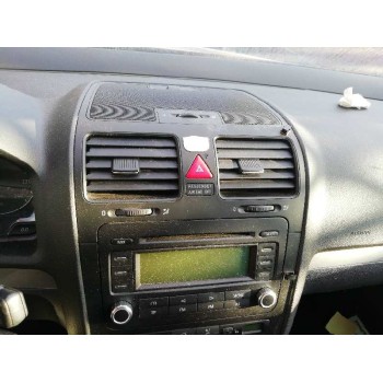 volkswagen golf v berlina (1k1) del año 2006